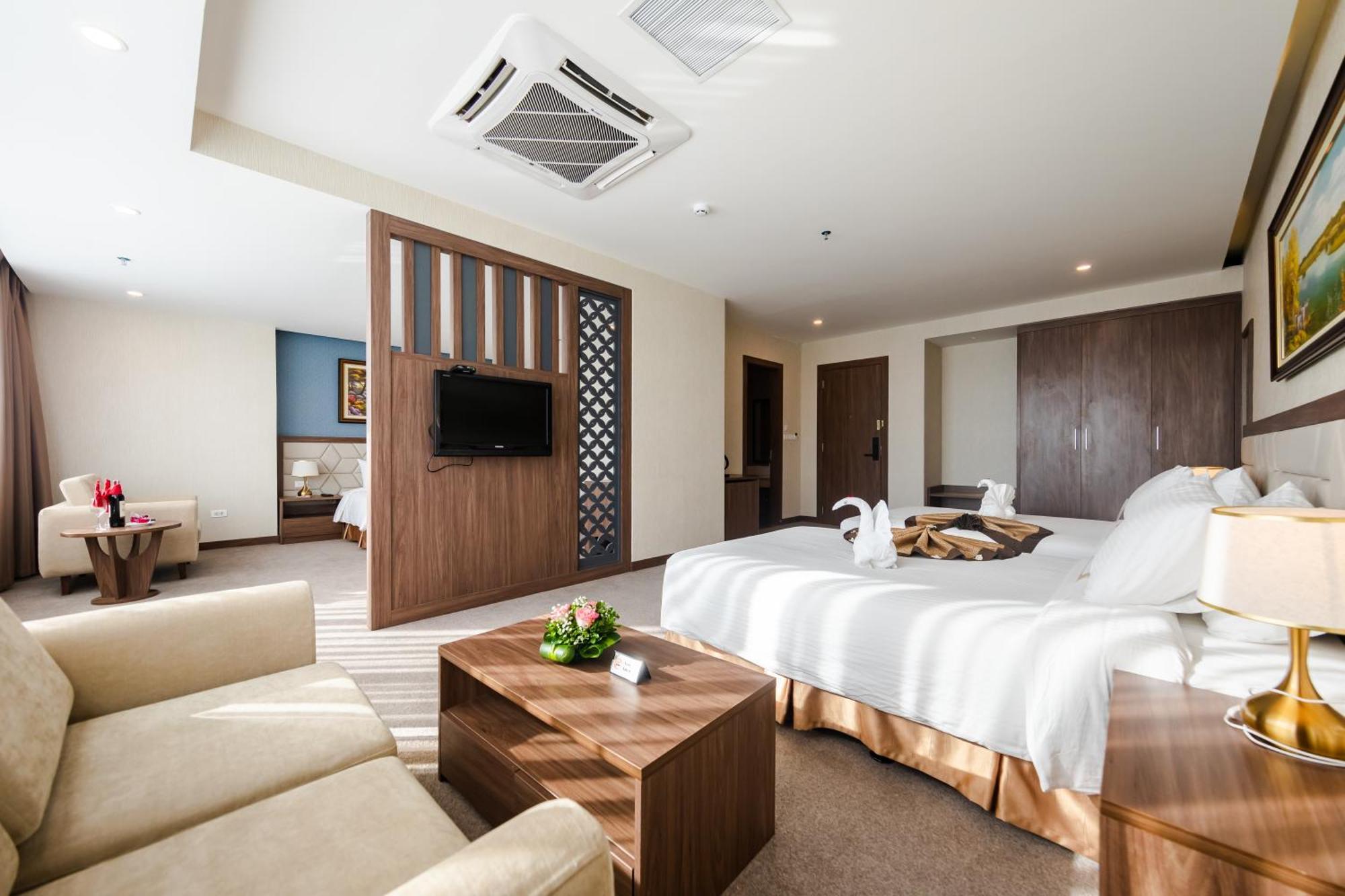 Muong Thanh Grand Ha Long Hotel Exterior foto